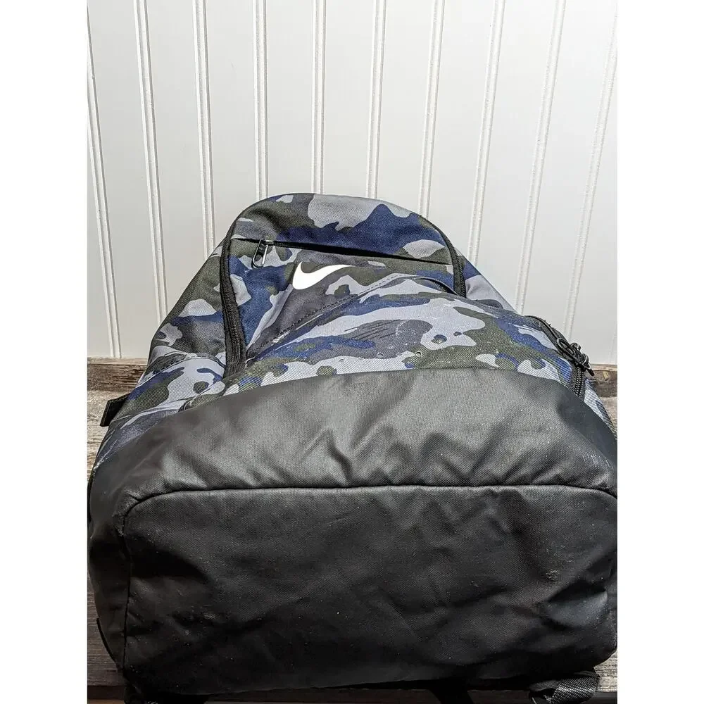 Nike Camo Backpack With Comfort Straps - Picture 8 of 9